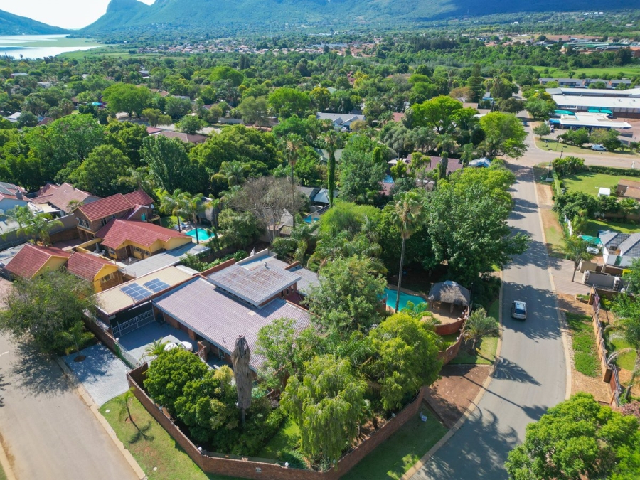 4 Bedroom Property for Sale in Ifafi North West